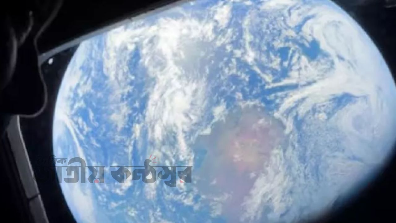 চাঁদের অন্ধকার পাড়ে ইতিহাস: আর্টেমিস-২ নভোচারীদের রেকর্ড যাত্রা, পৃথিবী দেখা যাবে ‘বাস্কেটবলের মতো’!