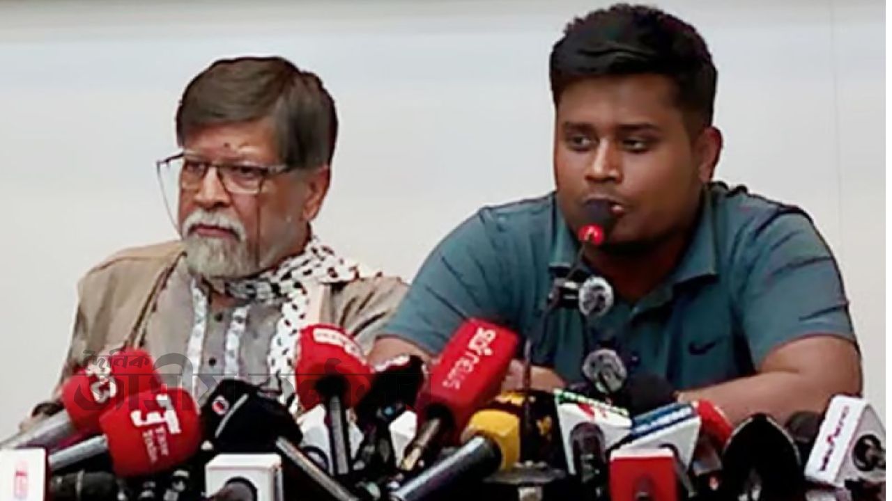 “সংস্কার থামলেই নতুন অভ্যুত্থান—হাসনাত আবদুল্লাহর কড়া হুঁশিয়ারি”