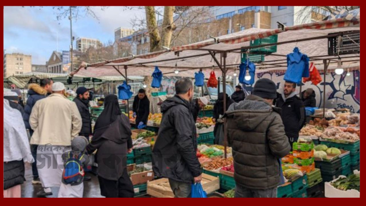 লন্ডনে বসেই ভোট: প্রবাসীদের অংশগ্রহণে বদলাবে কি বাংলাদেশের নির্বাচনের হিসাব?