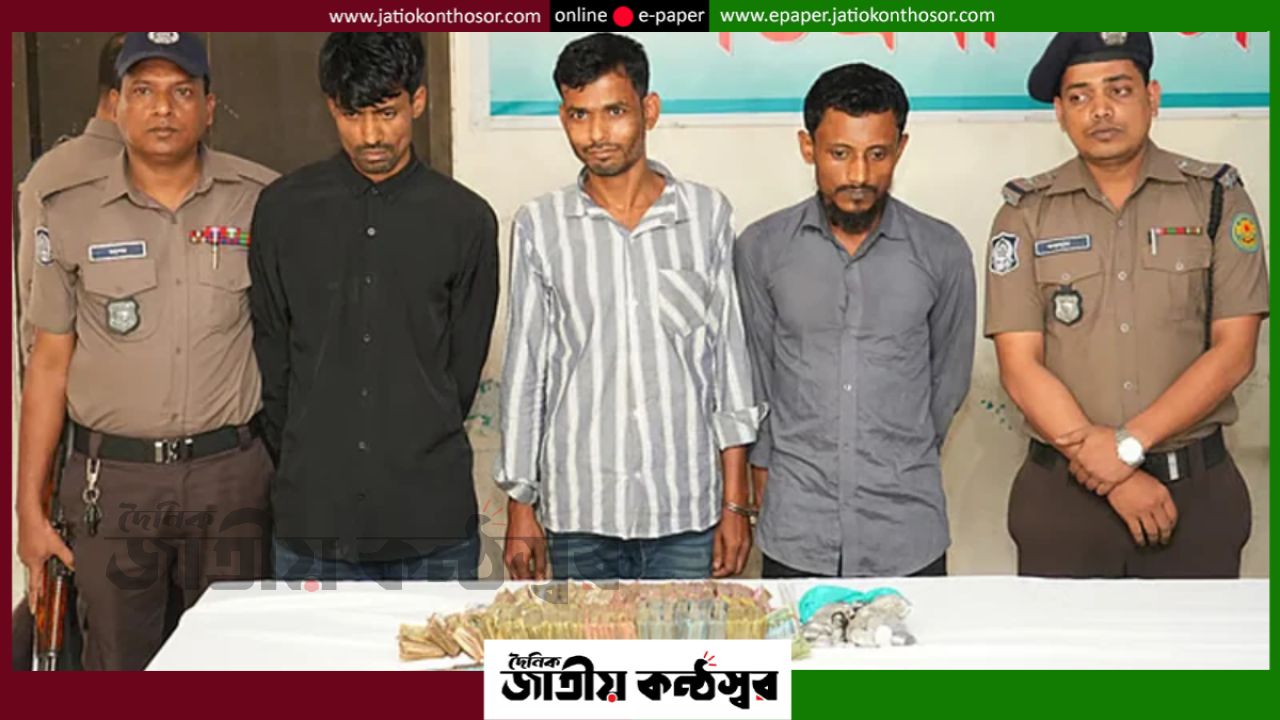 গির্জায় ঢুকে ফাদারকে বেঁধে লুট: বারিধারায় চাঞ্চল্য, গ্রেপ্তার ৩