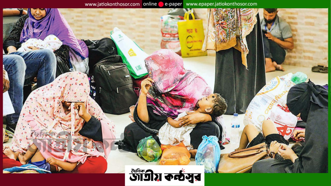 হামের চাপের মাঝেই ঢাকায় নতুন আতঙ্ক ডেঙ্গু: বৃষ্টির পানিতে বাড়ছে এডিসের বিস্তার, সতর্ক প্রশাসন