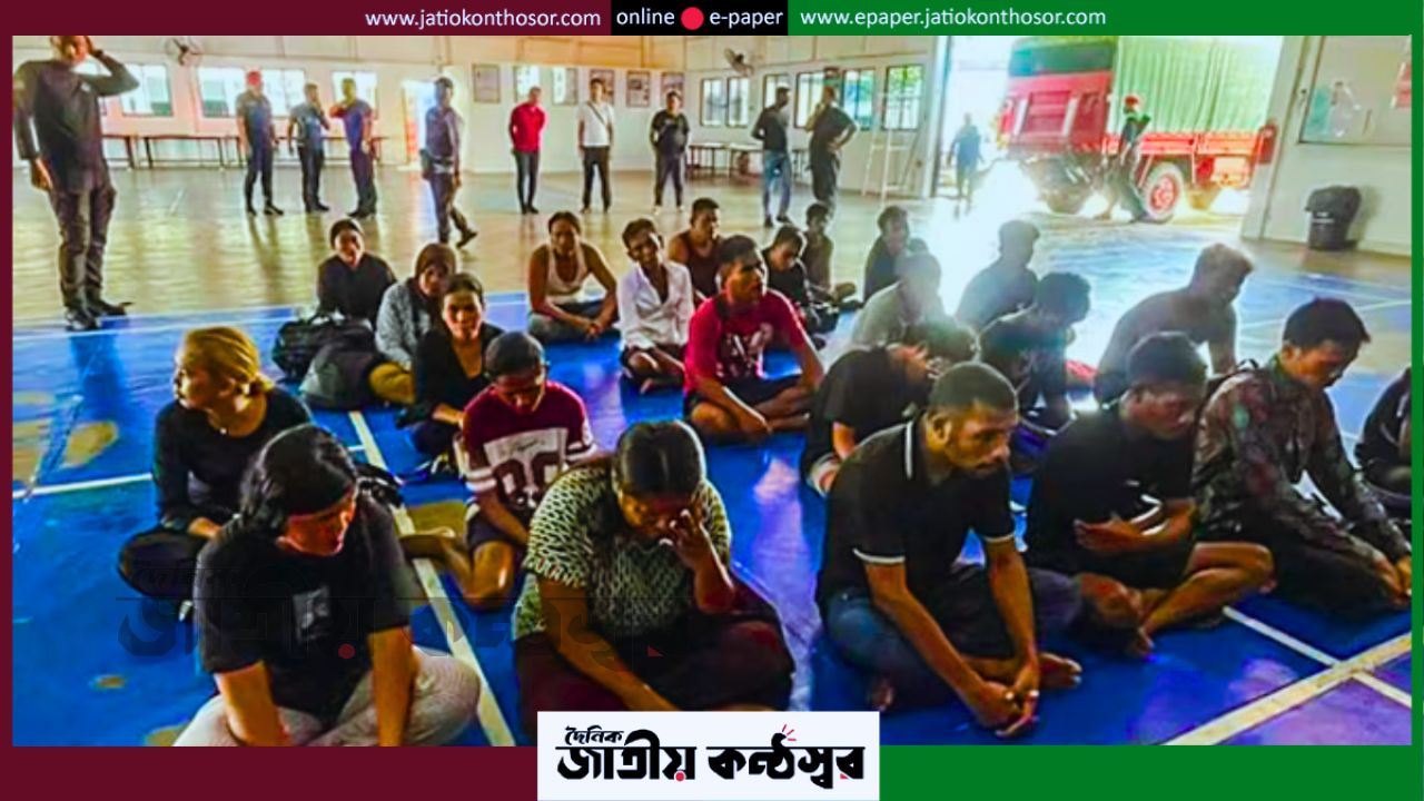 মালয়েশিয়ায় অভিবাসীবাহী নৌকাডুবি, নিখোঁজ অন্তত ১৪ ইন্দোনেশীয়