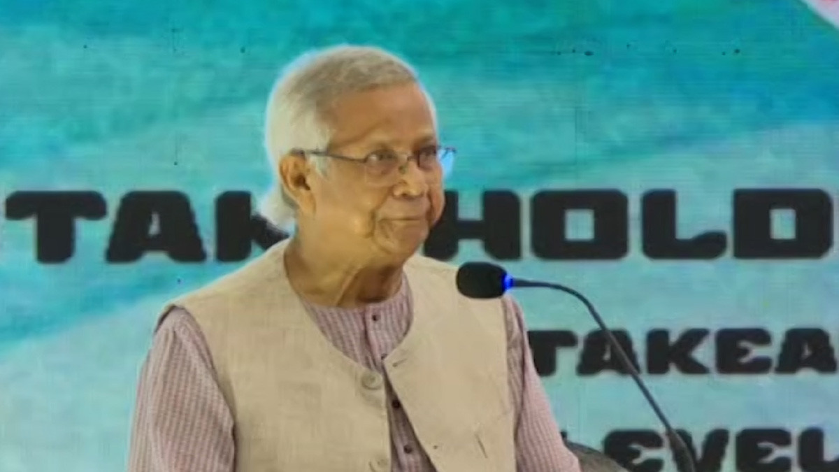 জ্বালানি সমাধানের দিকে দ্রুত রূপান্তরের প্রয়োজনীয়তার ওপর জোর দিয়েছেন প্রধান উপদেষ্টা অধ্যাপক মুহাম্মদ ইউনূস